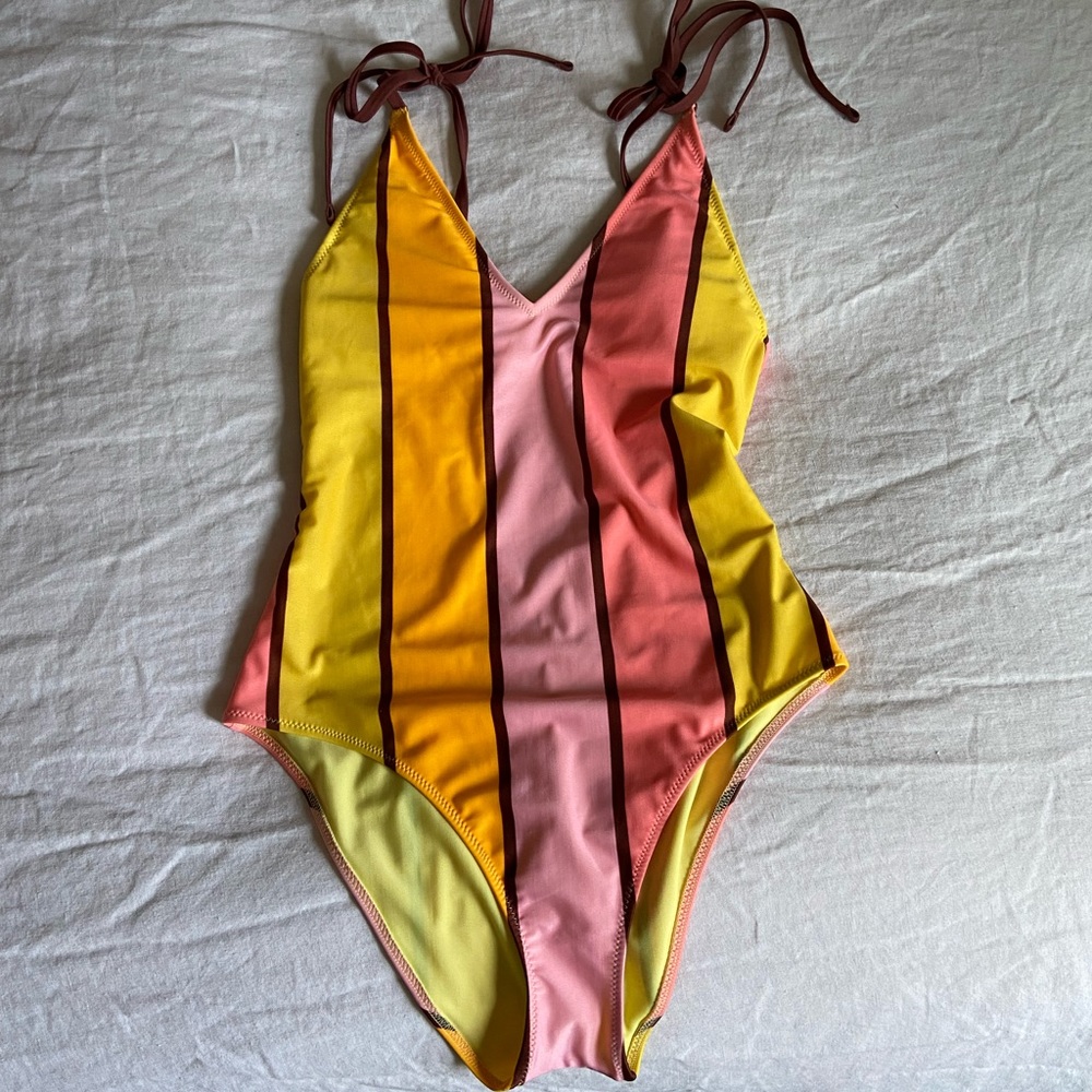 Aerie cute swimsuit